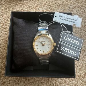 Women’s Seiko watch two tone gold and silver
